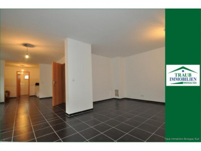 Neuwertige Souterrainwohnungin guter Lage ab sofort in Breisach zu vermieten