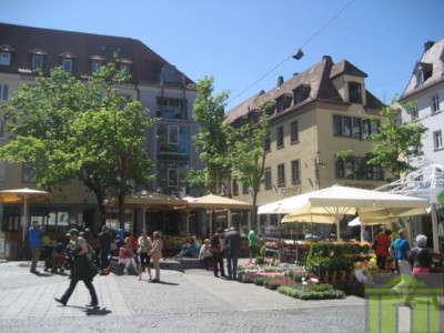 exklusive 2-Zimmer Wohnung - Erstbezug nach Sanierung - Fußgängerzone Würzburg!