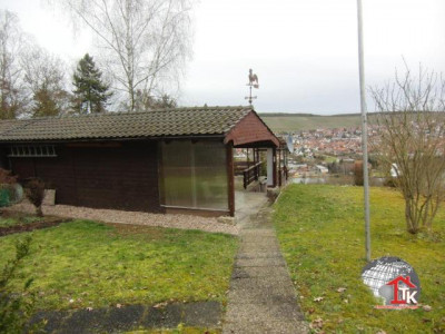 Wochendhaus-Rarität hoch über dem Main bei Winterhausen, gegenüber Eibelstadt