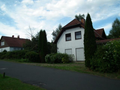schönes freist.Einfamilienhaus Bj.1992 m.Einliegerwhn. auch als Altersvorsorge