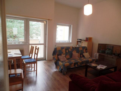 *Grün, Sonnig und Ruhig*