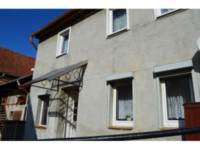 Kleines Einfamilienhaus mit Nebengelass in ruhiger Lage im Kyffhäuserkreis!