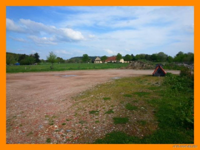 multifunktionales Gewerbegrundstück