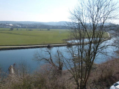 Helle 2 Zimmer Wohnung, saniert, mit Blick auf die Ruhr