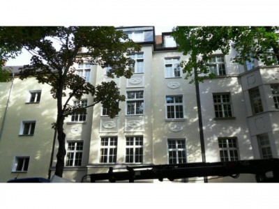 ALTBAUCHARME - NEUBAUKOMFORT - KERNSANIERT- GRÜNDERZEITHAUS