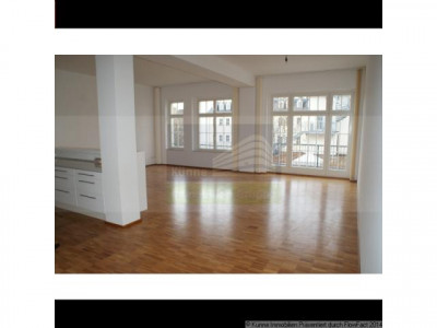 attraktives Loft mit Balkon im graphischen Viertel