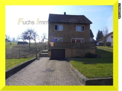 1 Familienhaus mit Nebengebäude in Niemetal/Ellershausen (O-2745)