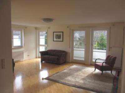 **Den Bodensee fast vor der Tür*Traumhafte 3 Zimmerwohnung nahe Meersburg**