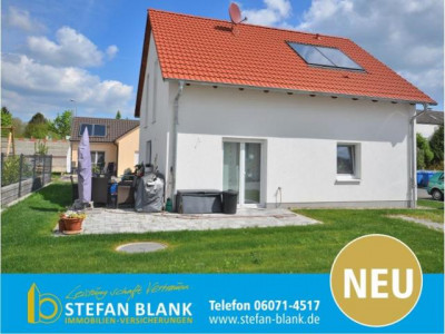 Neuwertiges freistehendes Einfamilienhaus - hier fühlen Sie sich schnell Zuhause!