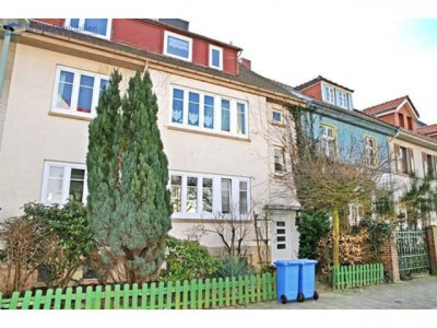 BRUNE IMMOBILIEN - Bremerhaven-Mitte: Stadthaus mit Flair