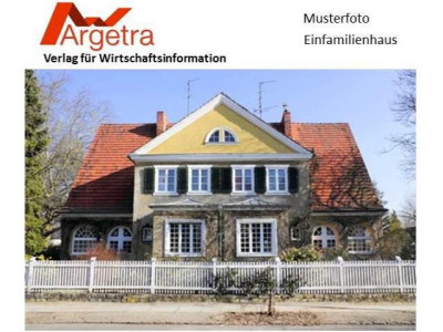 Zwangsversteigerung Einfamilienhaus in 34431 Marsberg, Kleppwiese