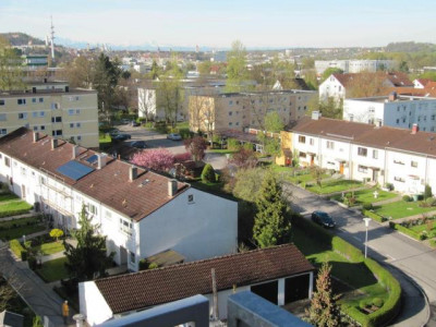 Große 3,5-Zimmer Wohnung mit Alpenblick in Weingarten-Süd