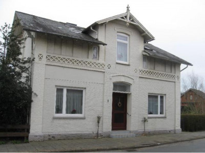 EDV-Nr. 11175 - stilvolles Wohnen in herrlicher Lage