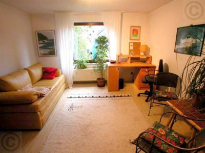 FLATmix.de/.Möbliertes Appartement mit LAMINAT in Uninähe