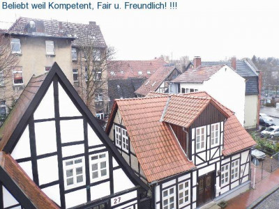 ***Hübsche 2,5 ZKB Wohnung (ca 85qm, 2.OG, Duschbad) zu sofort an Beufstätige ***