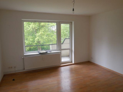 Schöne 3-Zimmer-Wohnung mit Balkon