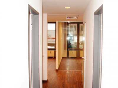 Schön ausgestattetes Büro im Münchner Westen