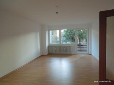 ***ERSTBEZUG NACH RENOVIERUNG***TOP-GEPFLEGTE 3 ZIMMER-WOHNUNG MIT BALKON IN OLDENBURG-NADORST***