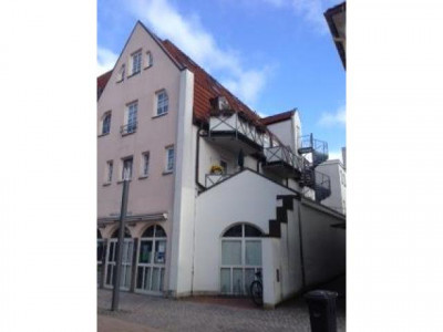 Schöne Wohnung zur Eigennutzung oder Vermietung, Stadtzentrum von Varel, Nähe Nordseeküste Dangast.