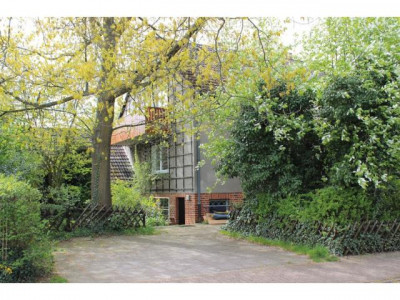 Großburgwedel - Helle u. freundliche 4-Zi.-DG-Wohnung, ca. 110 m²,