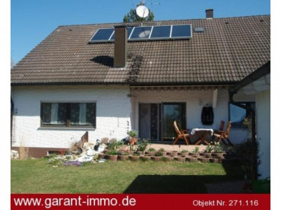 Sehr schönes Zweifamilienhaus mit Einliegerwohnung und Büro !