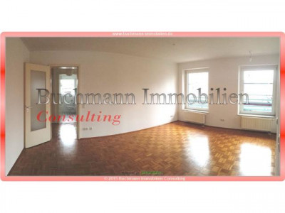 Frisch renoviert und einzugsbereit - Ruhiglage an der Spree