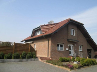 Neuwertiges und großzügiges Einfamilienhaus