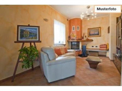 Zwangsversteigerung Erdgeschosswohnung in 08058 Zwickau, Leipziger Straße