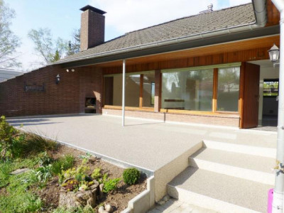 ANGERMUND: FREISTEHENDES EINFAMILIENHAUS MIT KAMIN !!!