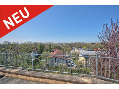 GAUTING: SONNIGE DOPPELHAUSHÄLFTE MIT BESTER AUSSICHT