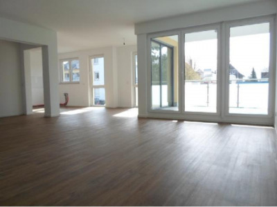 Hochwertig ausgestattete, große 3-Zimmerwohnung in Citylage!