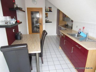 ***GEMÜTLICHE 2 ZKB - WHG MIT EBK UND BALKON ZENTRAL GELEGEN IN STEINFELD ZU VERMIETEN!!!***