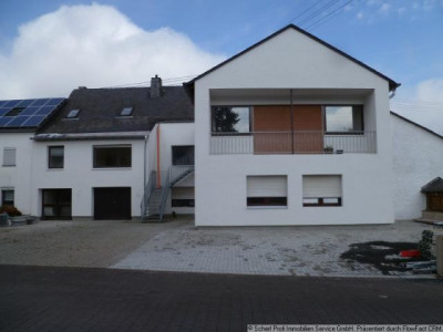 Achtung Handwerker - schöne Wohnung mit 60 m² großer Ausbaureserve in Zemmer-Rodt