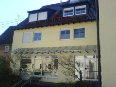 -Schöne 1Zimmer Wohnung mit kleiner Küche, Flur und Bad