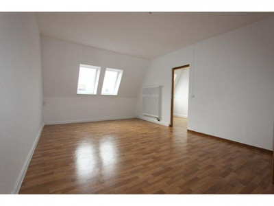 Bezugsfertige Dachgeschosswohnung in ruhigem innerstädtischen Umfeld