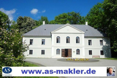 *Hotel (Schloss) für Pferdefreunde mit Pferdestall auf 35000 qm Land zu verkaufen!