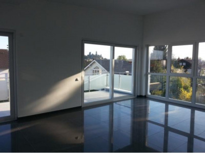 Neubauwohnung mit Schlossblick