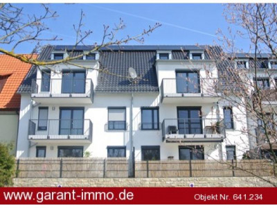 Volkach: Großzügige 3 1/2 Zimmer-Wohnung mit Weitblick!