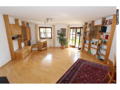 Charmantes Reiheneckhaus in einer sehr ruhigen Lage