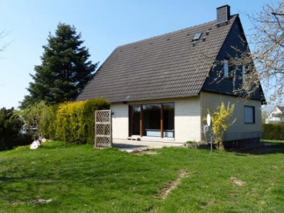 Familienparadies mit Wohlfühlgarantie - traumhaftes Grundstück in Ortsrandlage inklusive!