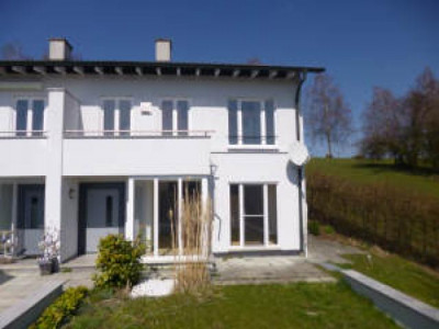 Sehr schöne, moderne Doppelhaushälfte in sehr guter Wohnlage