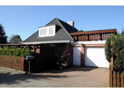 Bungalow mit PKW-Garage in Husum-Schobüll!
