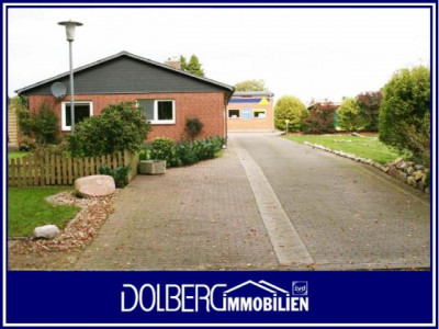 Einfamilienhaus mit moderner Gewerbeeinheit  KFZ-Werkstatt! Ideal für Kfz oder Bauhandwerker in 25575 Beringstedt