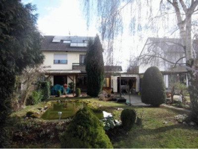 Gepflegte DHH mit Garten und Terrasse in Citynähe