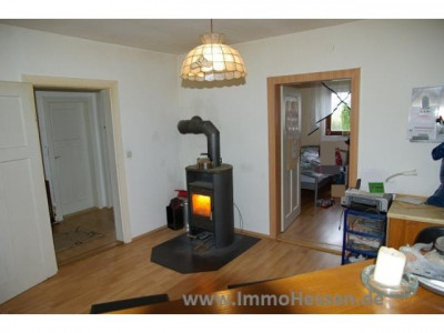 www.ImmoHessen.de - mehr braucht man nicht für eine Familie in Udenhain