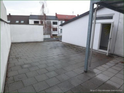 Tolle 3 Z.- Whg, mit riesiger Sonnenterrasse!