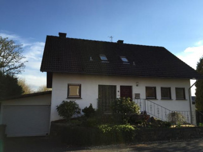 Freistehendes Wohnhaus in schöner Lage mit Garten **provisionsfrei**