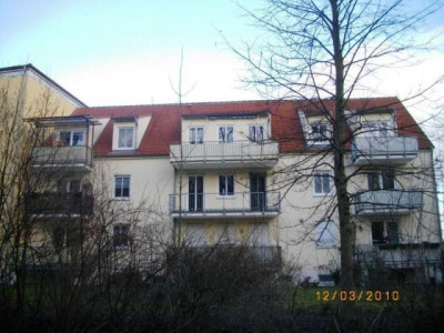 Wohnen direkt am Waldesrand mit Süd-Balkon und Blick ins Grüne!