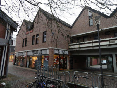 GEPFLEGTES WOHN - / GESCHÄFTSHAUS IN EXPONIERTER LAGE IM HERZEN VON GELDERN !