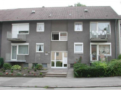 Die 2 Zimmer Wohnung verfügt über einen schönen sonnigen Balkon!